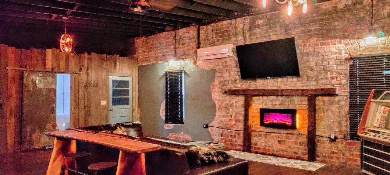 로건 Hocking Hills Rusty Lofts 아파트 외부 사진