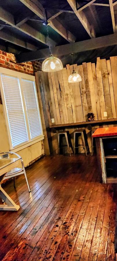 로건 Hocking Hills Rusty Lofts 아파트 외부 사진