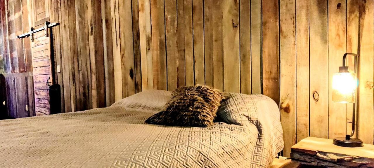 로건 Hocking Hills Rusty Lofts 아파트 외부 사진