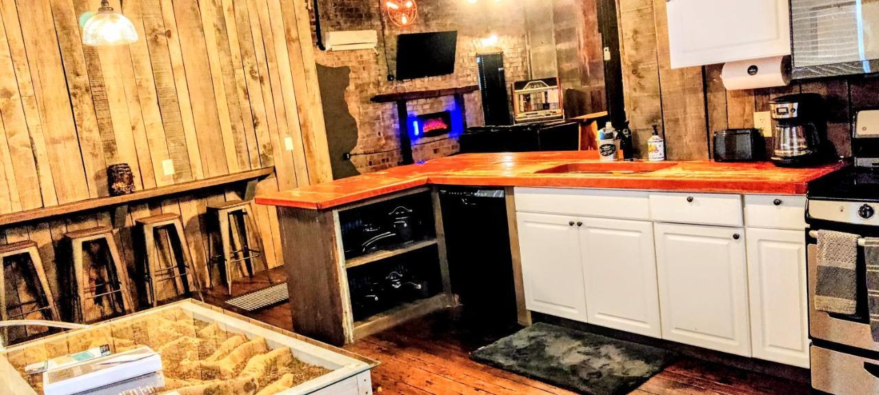 로건 Hocking Hills Rusty Lofts 아파트 외부 사진