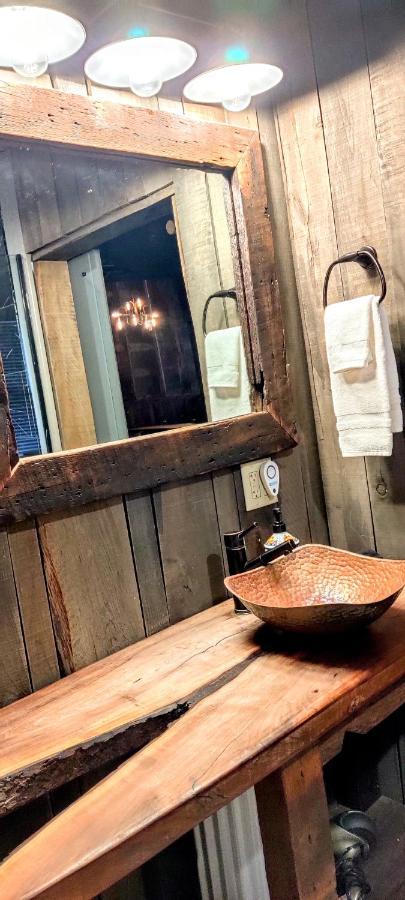 로건 Hocking Hills Rusty Lofts 아파트 외부 사진